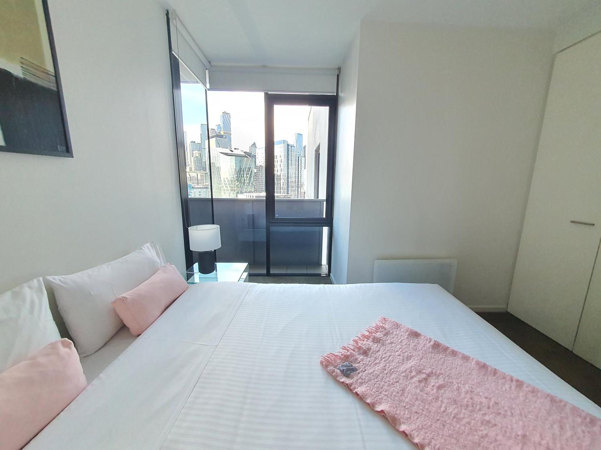 Harbour Escape Apartments Docklands Melbourne Exterior photo